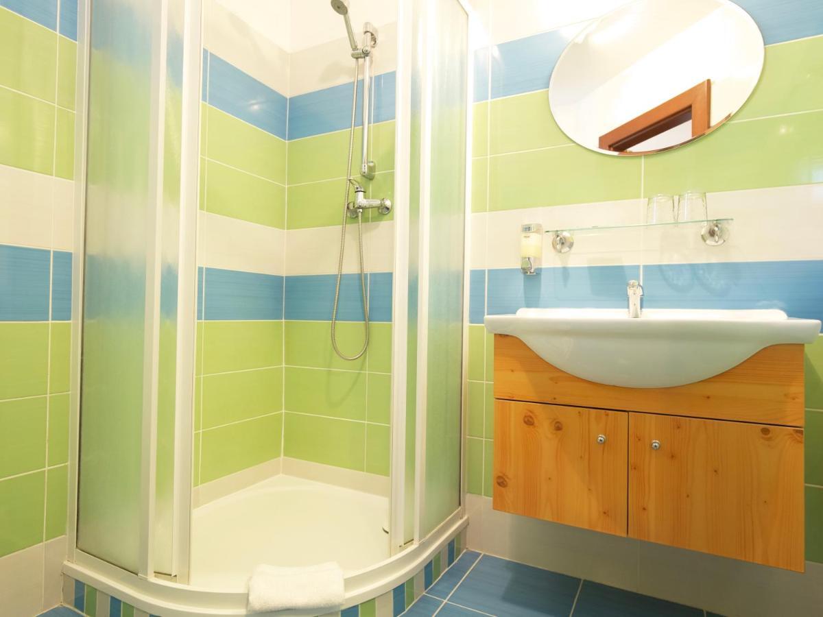 Hotel Zlaty Lev Svitavy Esterno foto